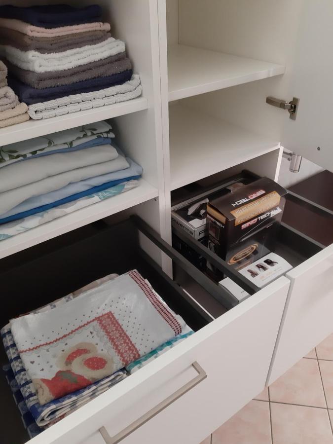 Apartamento Ca' De' Mumi Luino Exterior foto