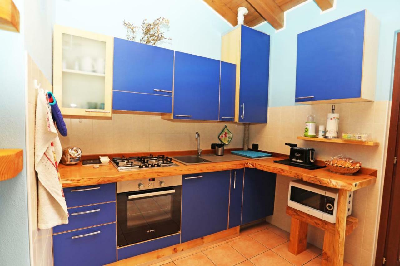 Apartamento Ca' De' Mumi Luino Exterior foto