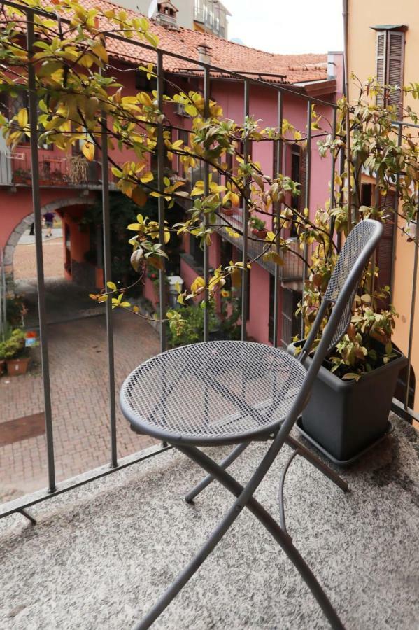 Apartamento Ca' De' Mumi Luino Exterior foto