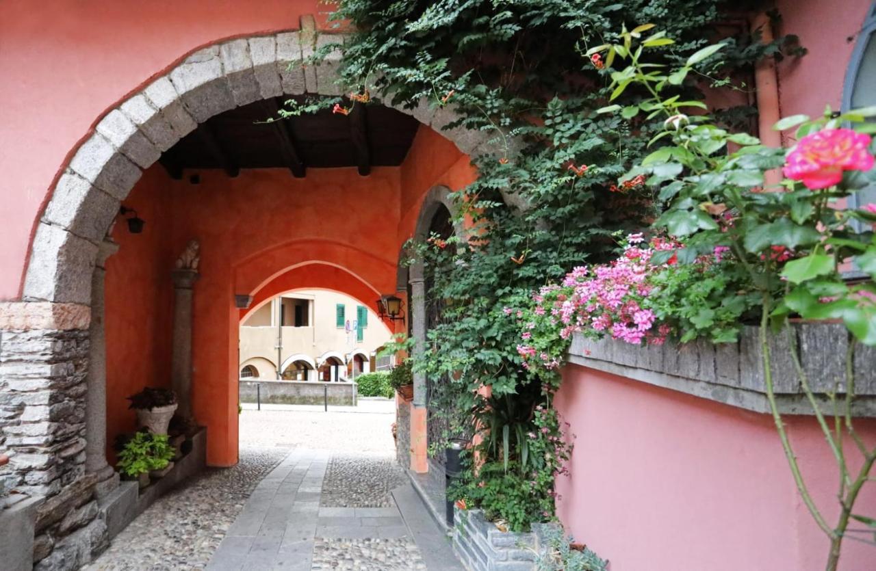 Apartamento Ca' De' Mumi Luino Exterior foto